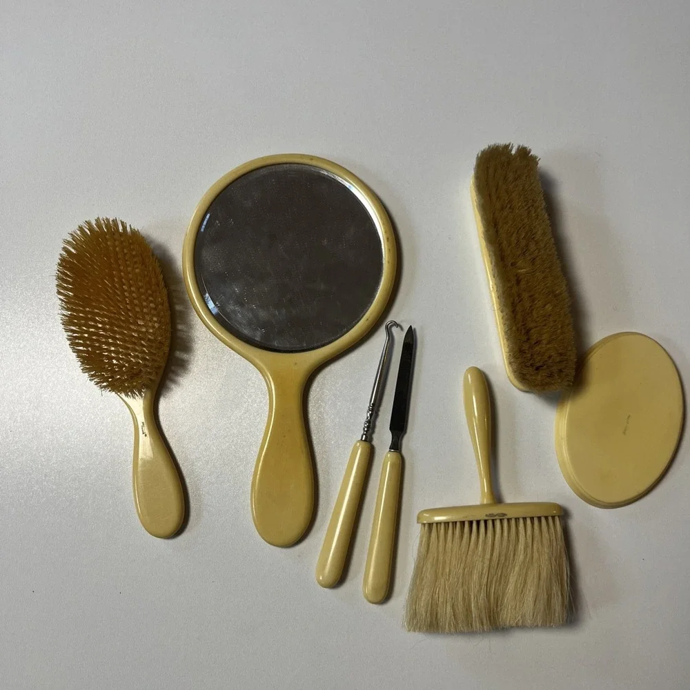 Vintage DuPont Ivory Paris France Plastic Vanity Set Monogrammed Lot Of 7 Items